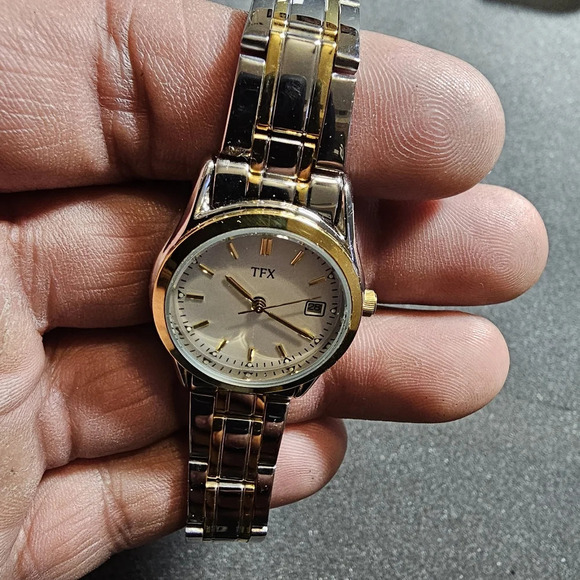 TFX Distributed By Bulova Ladies Quartz Watch Silver / Gold Tone Working shows s - Picture 3 of 11
